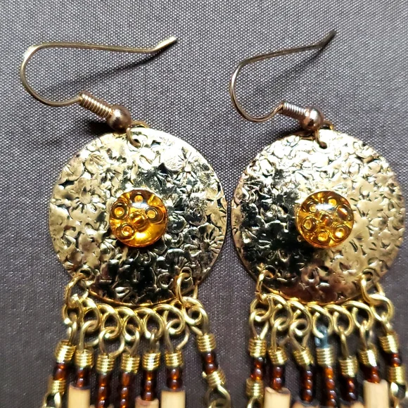 🔥HP🔥Boho chandelier earrings, gold tone, Amber center stone - Picture 4 of 8